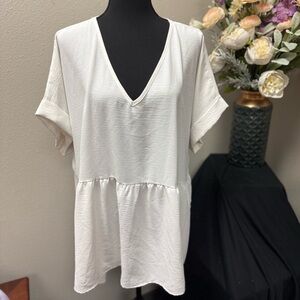 Chic Soul White V-Neck Babydoll Blouse – 1XL Made in USA